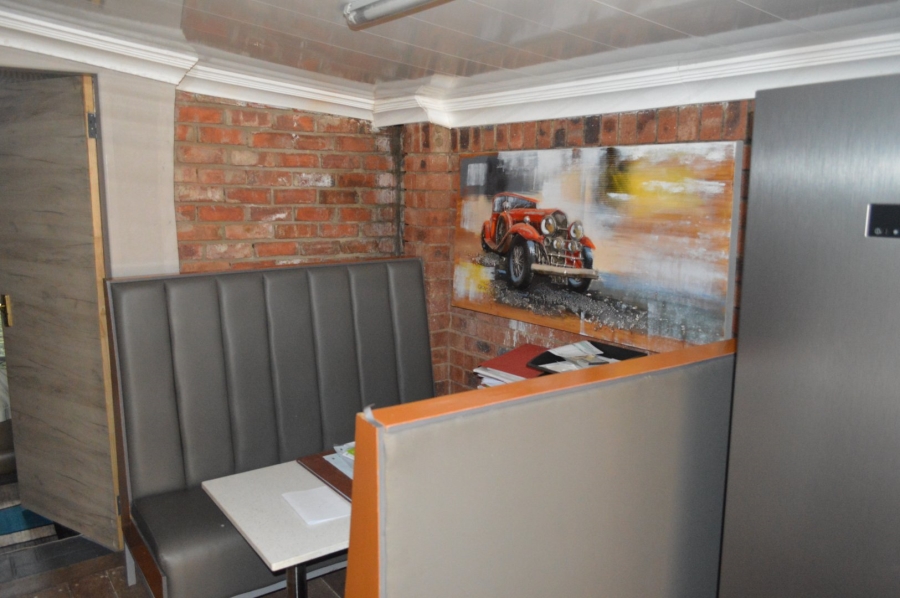3 Bedroom Property for Sale in Flamwood North West